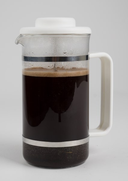 french press plunging